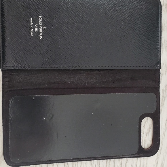 Louis Vuitton Iphone 8 plus case - Picture 2 of 5